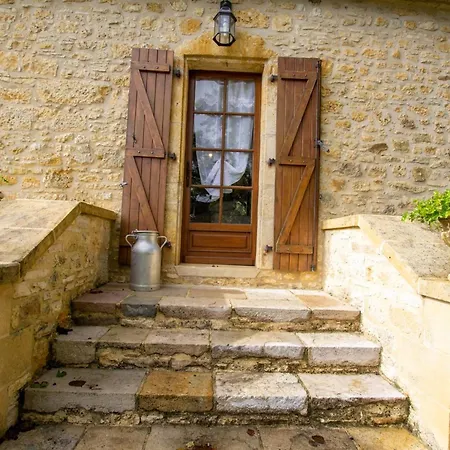 Дом отдыха Maison Perigourdine Avec Piscine, Cheminee, Wifi, Parking, Animaux Admis - Fr-1-616-75